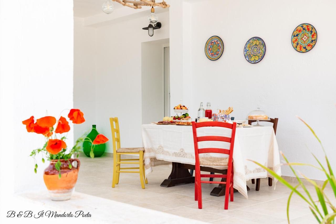 Bed and Breakfast Il Mandorlo Poeta Остуни Экстерьер фото
