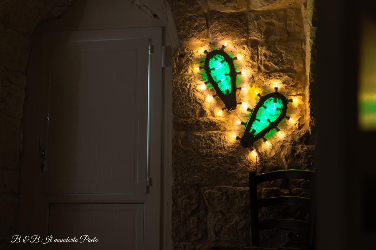 Bed and Breakfast Il Mandorlo Poeta Остуни Экстерьер фото